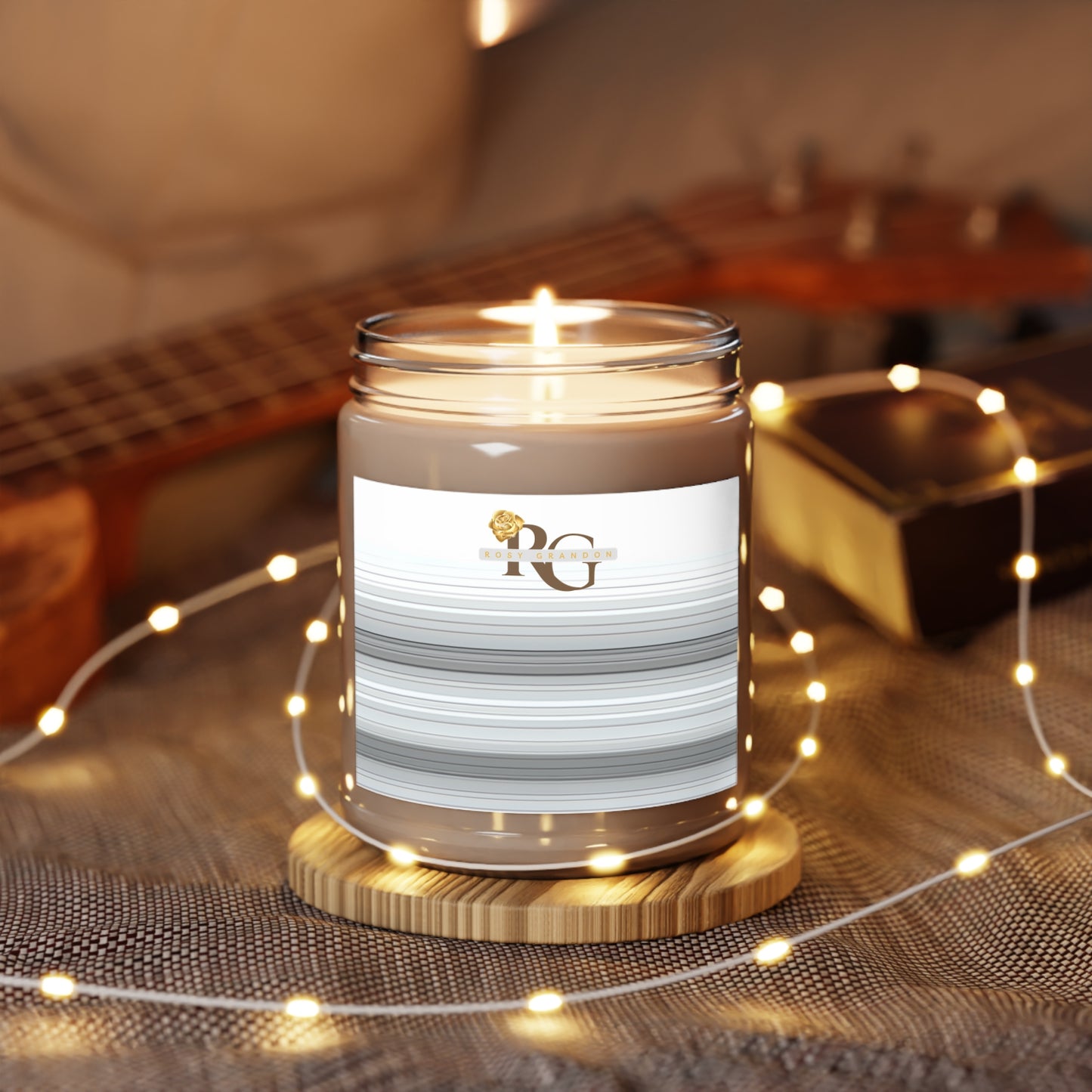 Scented Soy Candle - Chic Home Decor, Relaxing Atmosphere, Gift for Her, Self-Care, Eco-Friendly
